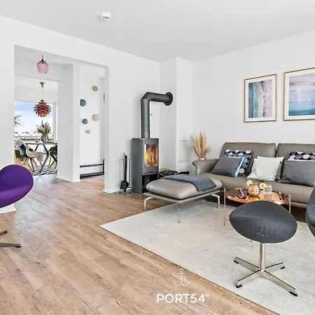 With 2 Bedrooms * Olpenitz
